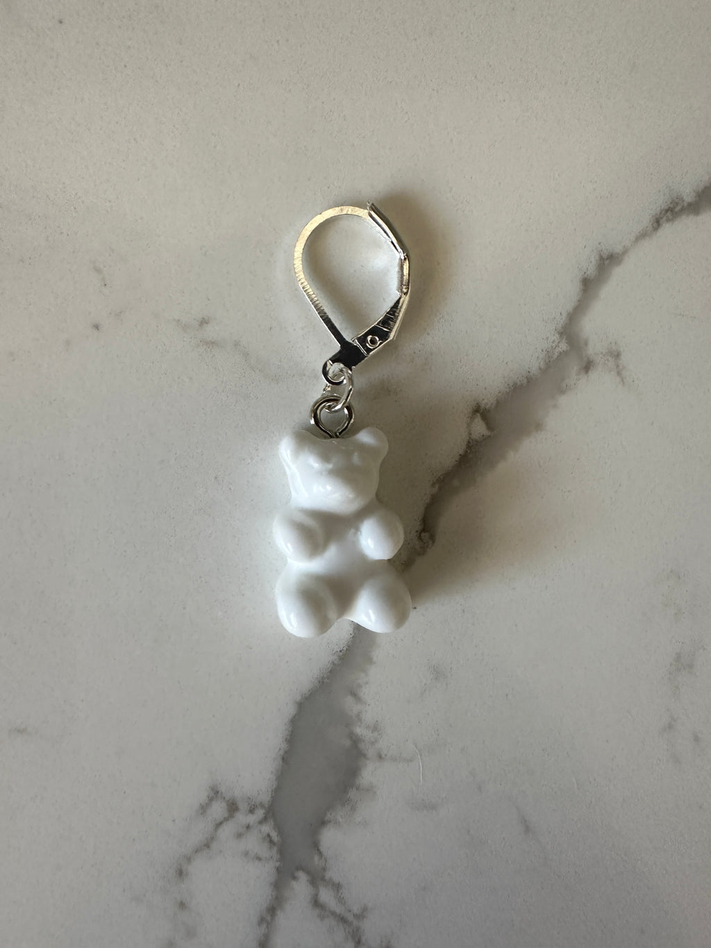 Gummy bear stitch markers